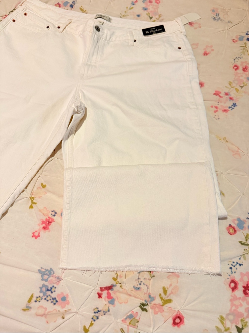 Abercrombie Jeans low rise White Women's Jeans - Picture 2 of 3